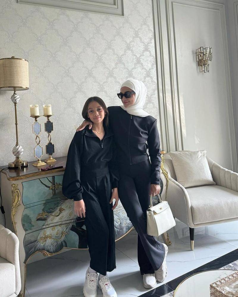 Instagram.com/putri_zulhas